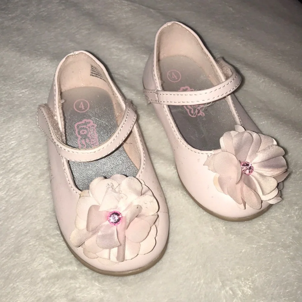 tenny toes teeny toes